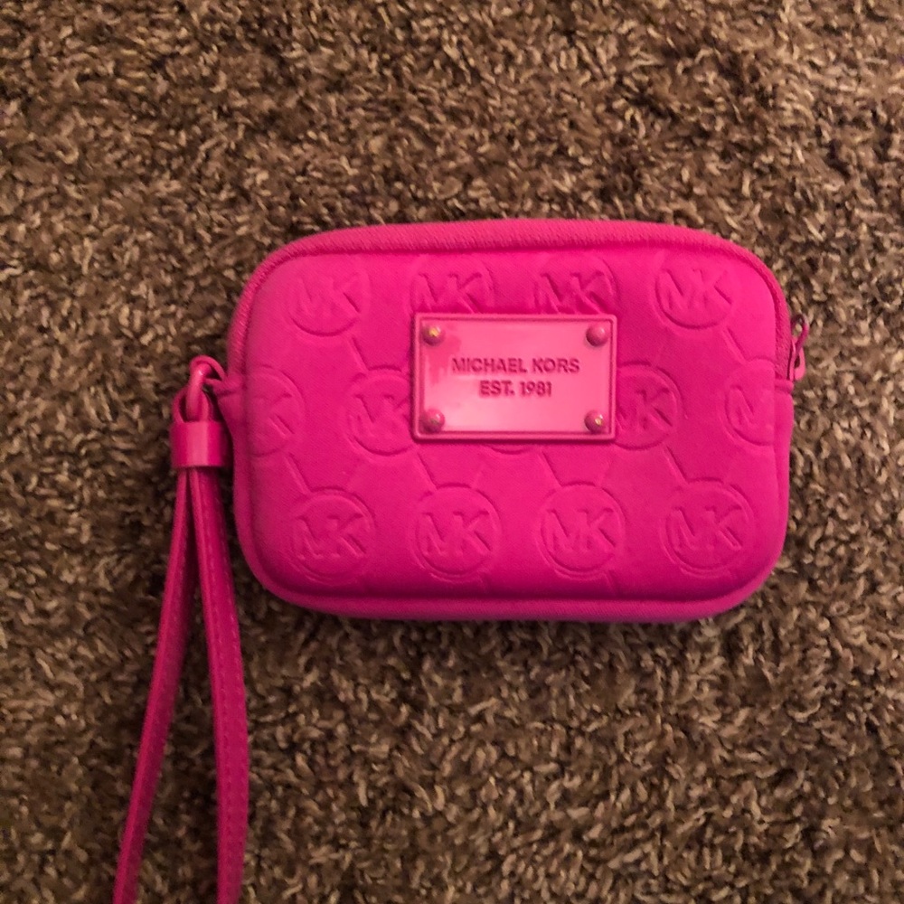 Michael Kors small wristlet